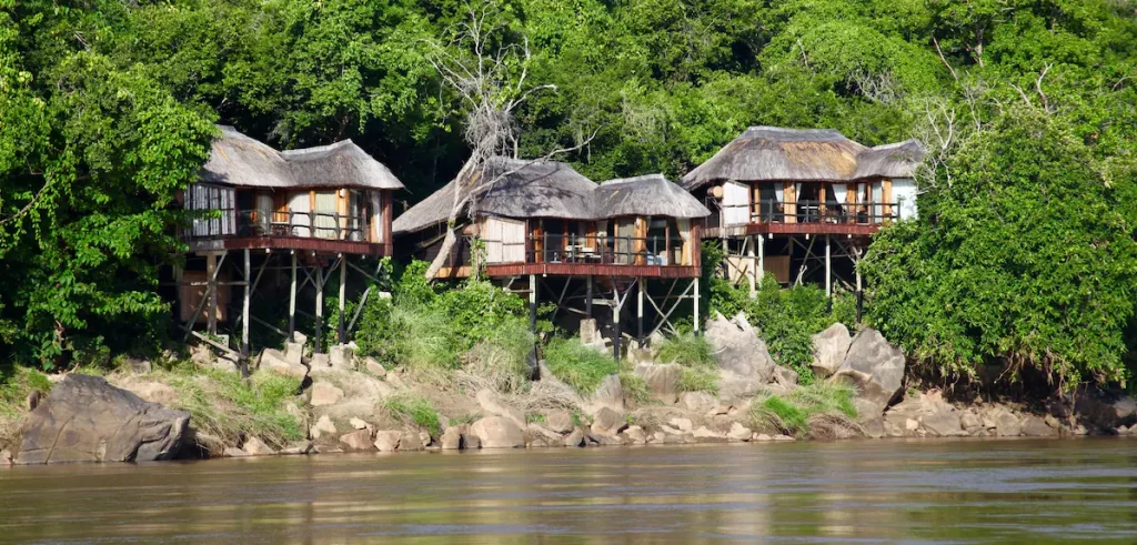 Serena Mivumo River Lodge