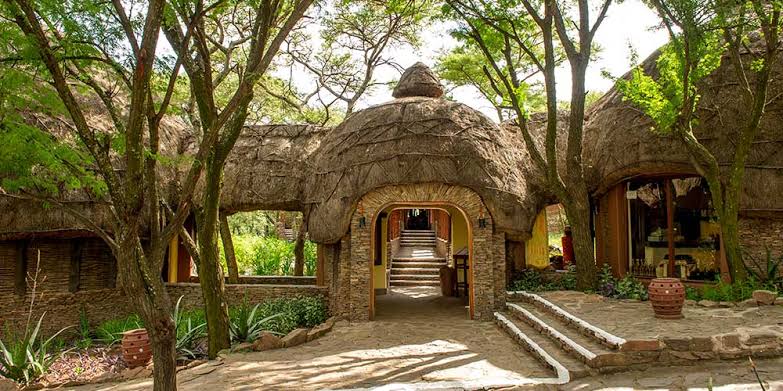 Serengeti Serena Safari Lodge