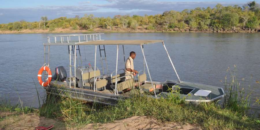 Boat Safari on the Nile 2